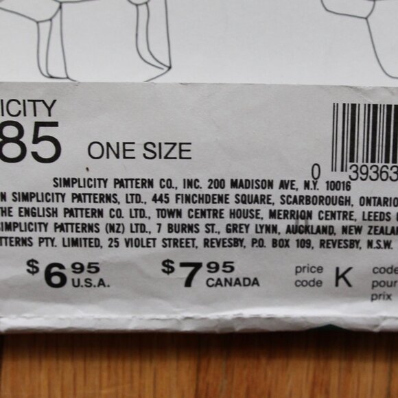 Vintage Simplicity Home Decorating Patterns - Picture 8 of 9